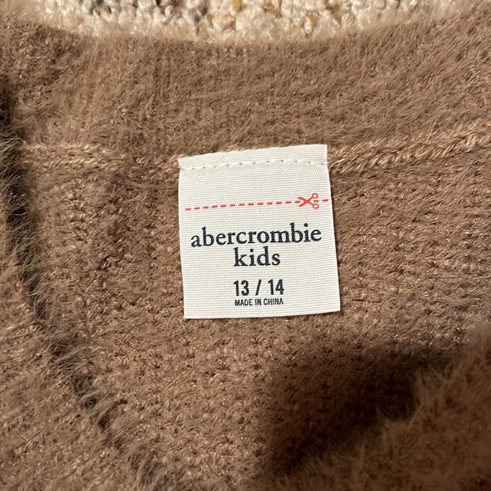 Sweater - Picture 2 of 3